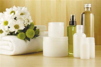 中國(guó)化妝品消費(fèi)全球第二，科技短板制約產(chǎn)業(yè)升級(jí)